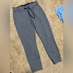 Straight leg lululemons